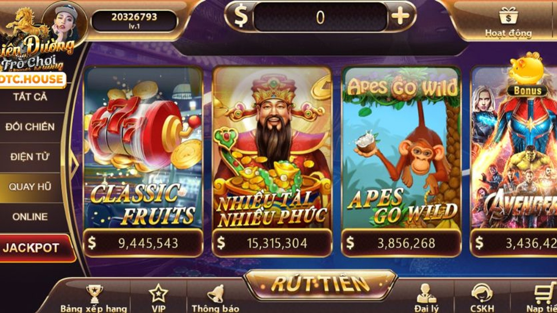 Hình ảnh banner chiến thắng nổ hũ 789 win với tiền vàng và biểu tượng may mắn